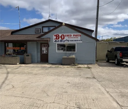 Exterior de B & O USED AUTO & TRUCK PARTS
