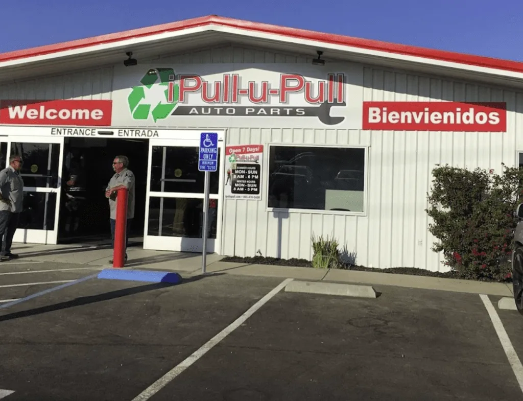 Exterior de iPull-uPull Auto Parts – Stockton, CA