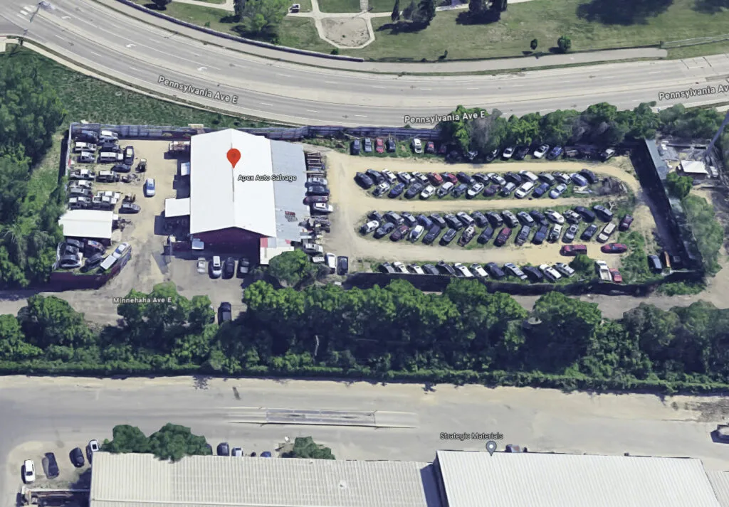 Exterior de Apex Auto Salvage