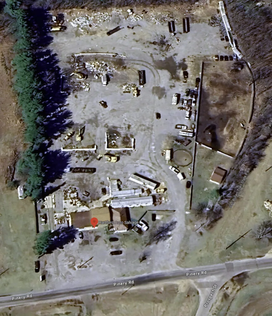 Exterior de Hartford Auto Salvage