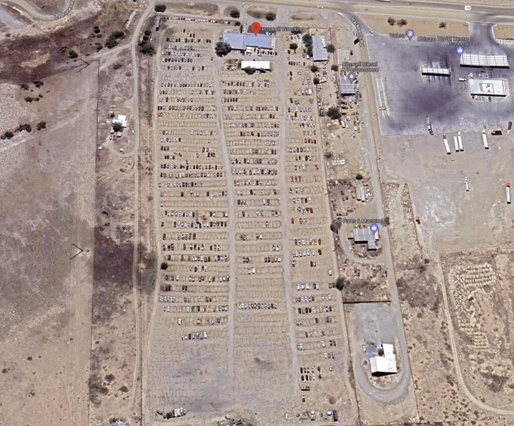 Exterior de Roswell Wrecking Co