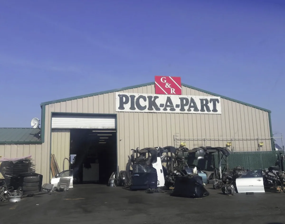 Exterior de Pick-A-Part Eugene