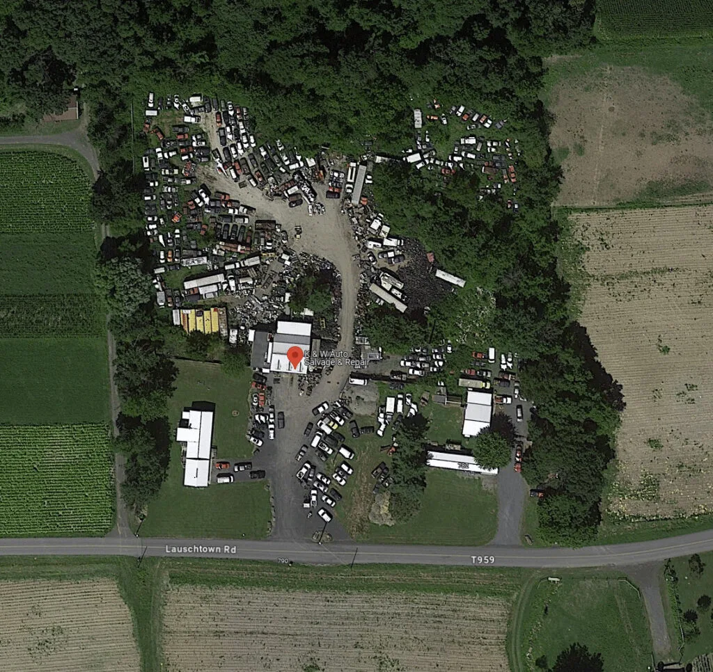 Exterior de K & W Auto Salvage & Repair