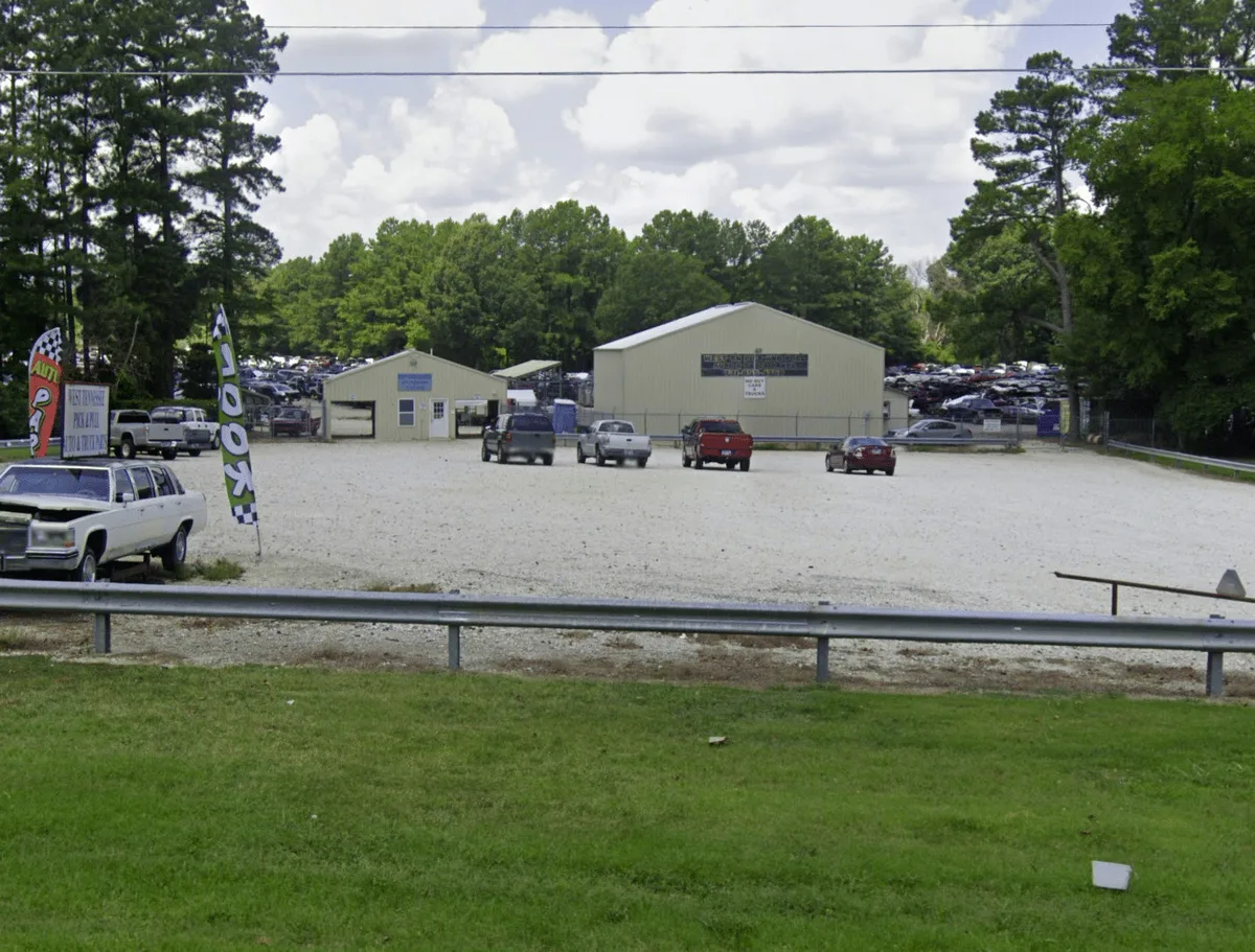 Exterior de West Tennessee Pick & Pull 🐙
