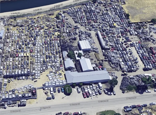 Exterior de TNT Auto Salvage