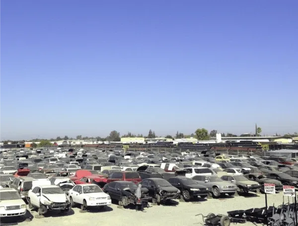 Miniatura 3 de iPull-uPull Auto Parts – Stockton, CA