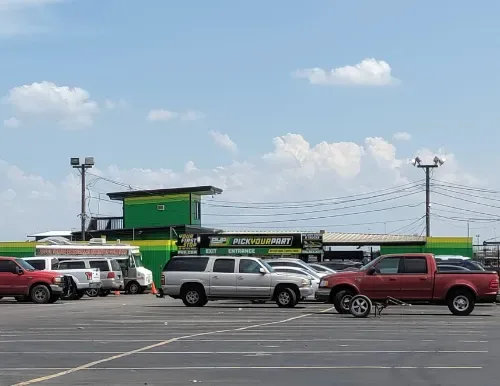 Outside Pick Your Part – Houston Wallisville