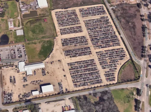 Thumbnail 3 of U-Pull-&-Pay Houston