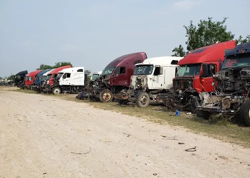 Exterior de K T Service & Parts