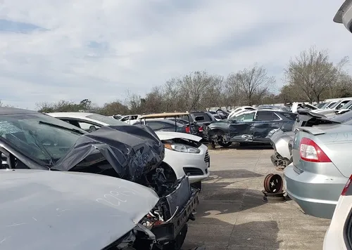 Exterior de Manuel's Used Auto Parts