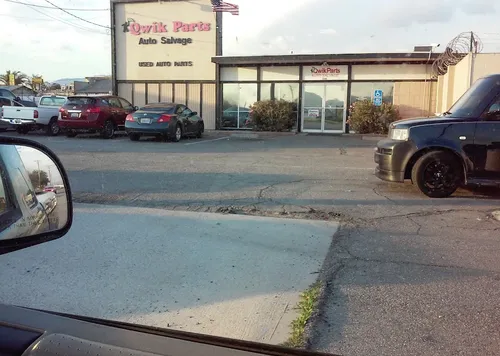 Exterior de Qwikparts Auto Salvage