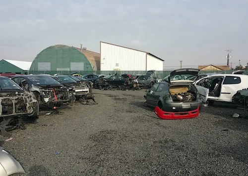 Piezas usadas de U-Pull-It Auto Parts (Yakima)