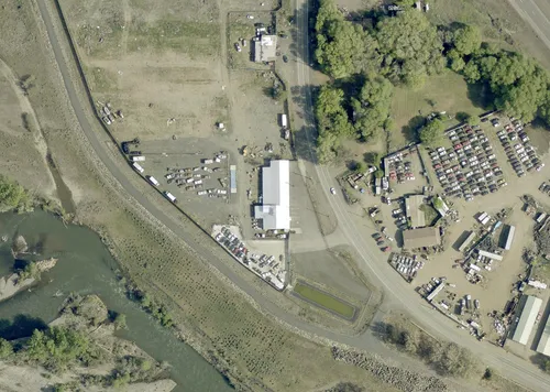 Vista aérea del patio de U-Pull-We-Pull Auto Parts