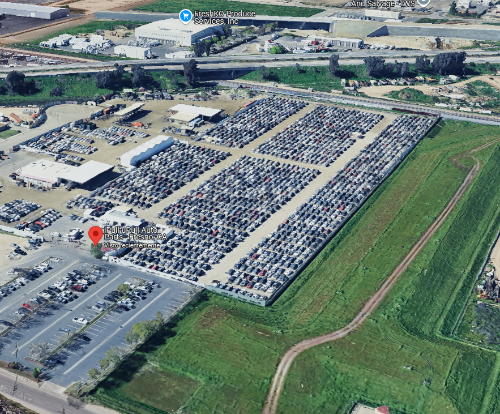 iPull-uPull Auto Parts - Fresno, CA - Imagen 2