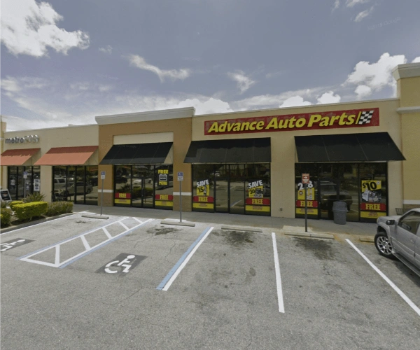 Advance Auto Parts Bradenton entrada